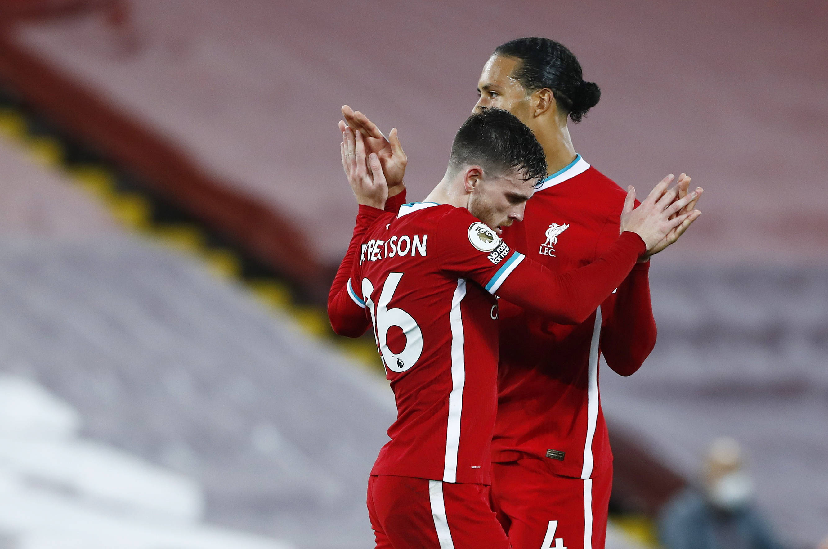 都展现了她 都展现了她